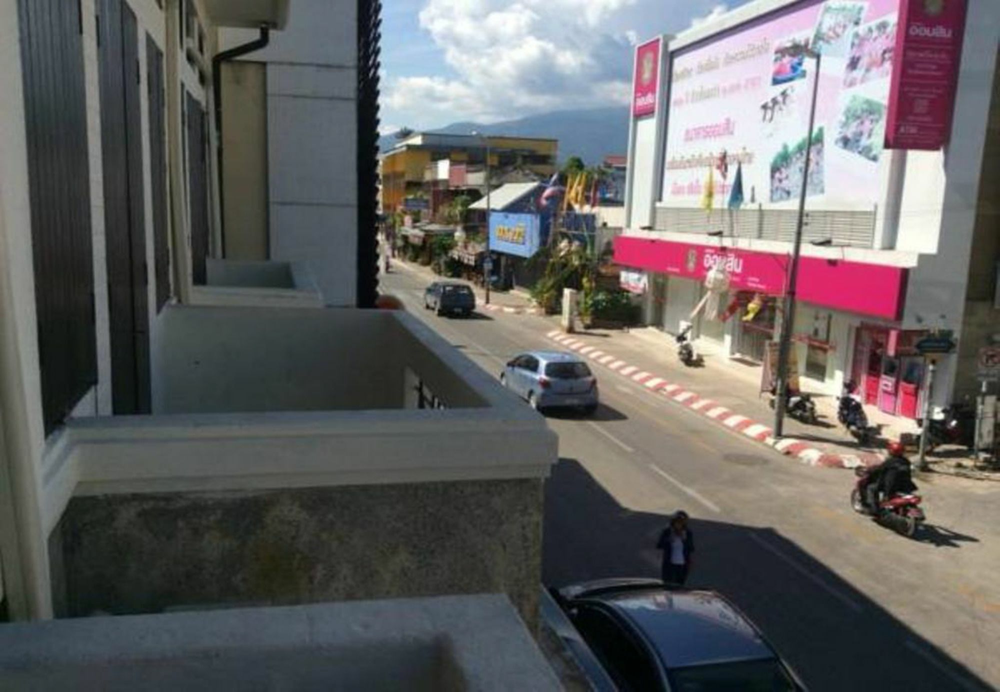 Thapae Backpackers Hostel (Adults Only) Chiang Mai Ngoại thất bức ảnh